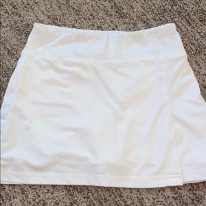 garb golf/tennis skirt